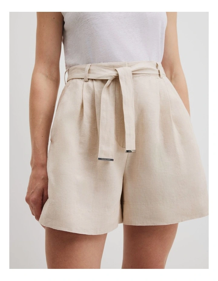 Organically Grown Linen Tuck Front Short in Sand image 3