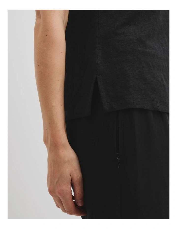 Organically Grown Linen Scoop Neck Tank in Black image 2