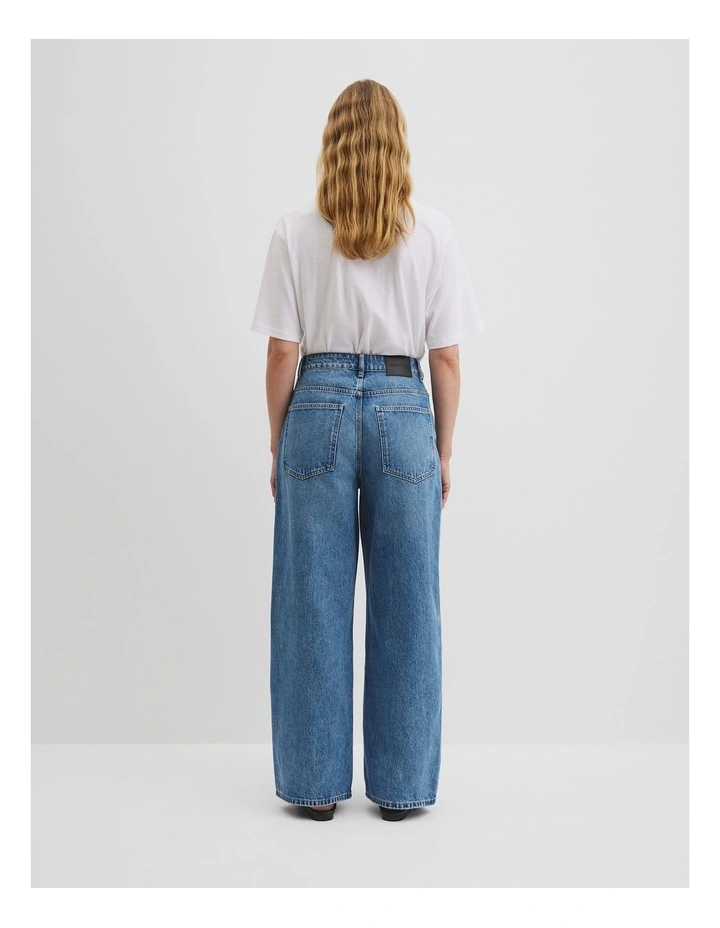 Boyfriend Jean in Aged Mid Wash image 4