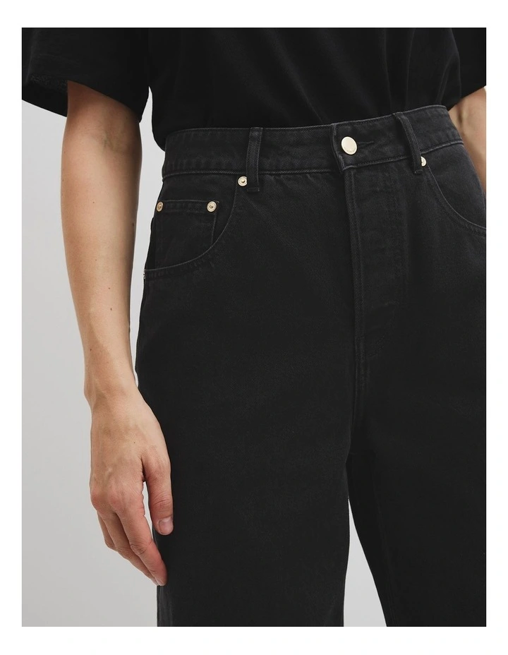 Boyfriend Jean in Black image 3