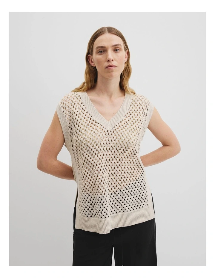 Organically Grown Cotton Linen Open Mesh Knit T-shirt in Crema image 3