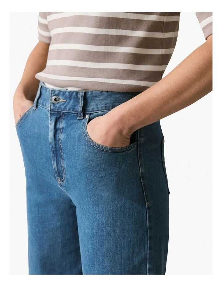 Wide Leg Jean in Vintage Wash Denim image 4