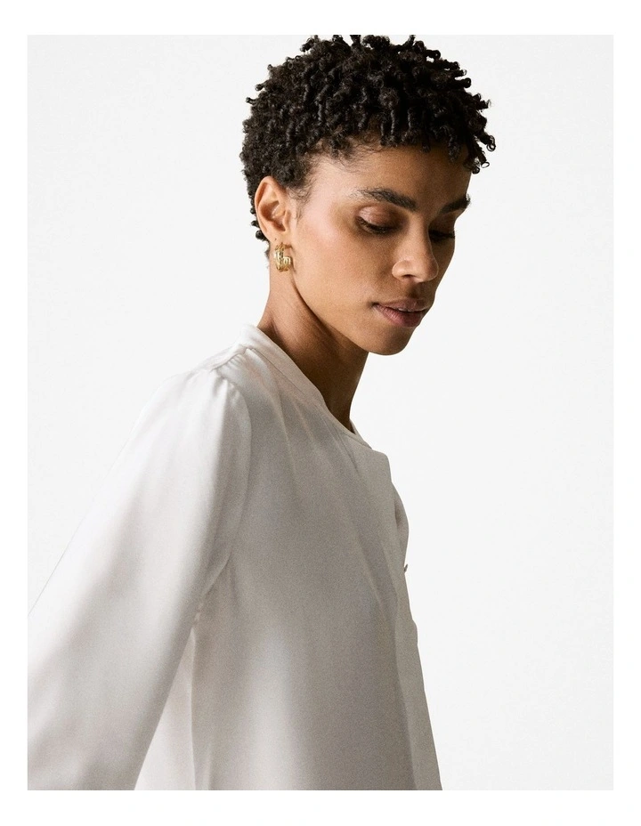 Silk Twill Shirt in Marshmallow image 4