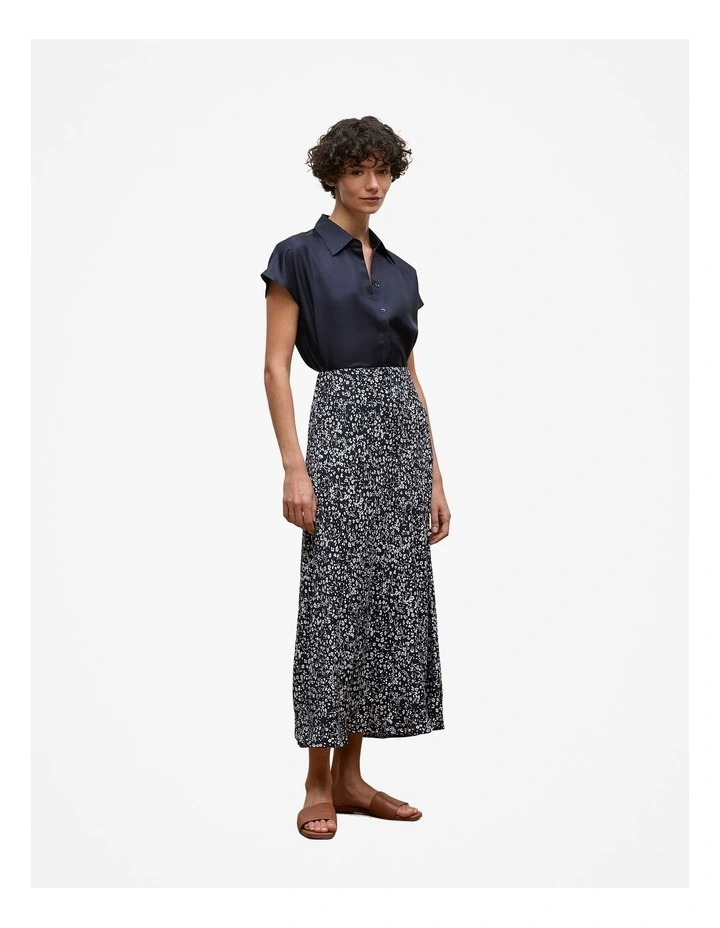 Silk Twill Cap Sleeve Shirt in Night Sky image 4