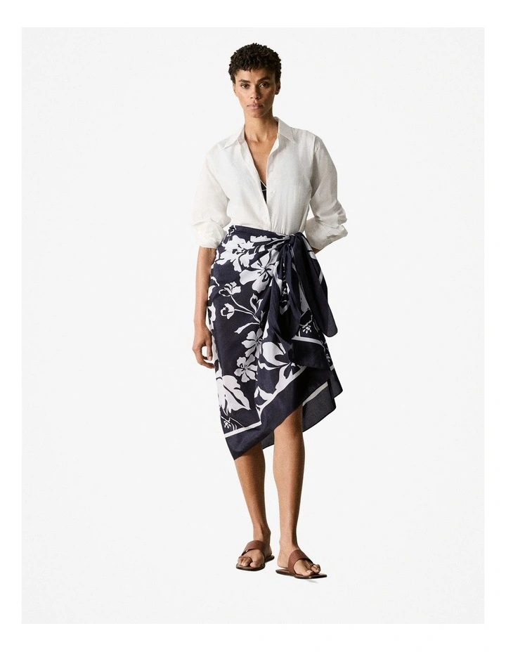 Cotton Silk Floral Sarong in Night Sky image 2