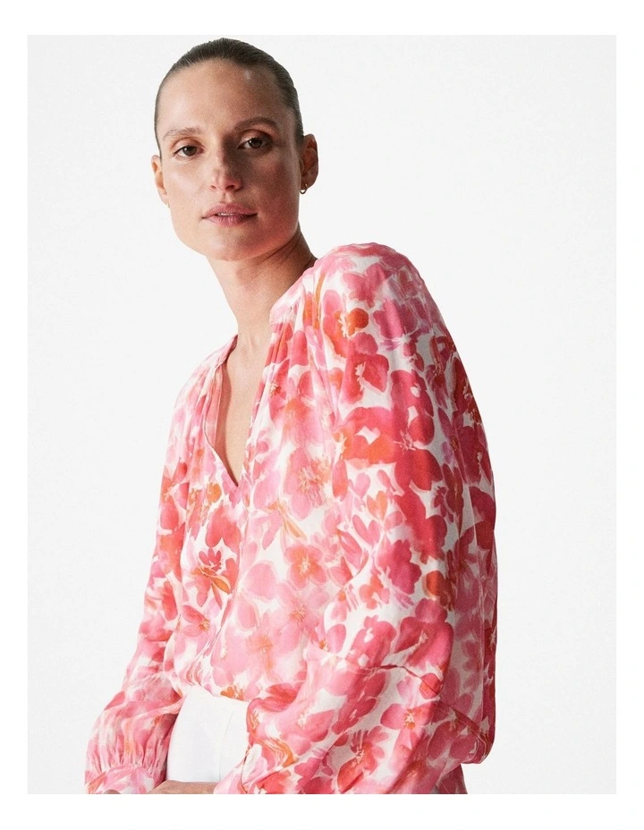 Floral Lantern Sleeve Blouse in Vivid Pink image 4