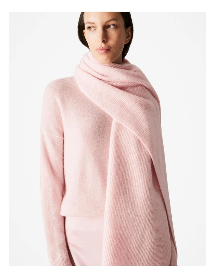 Alpaca Merino Blend Scarf in Pale Pink image 3