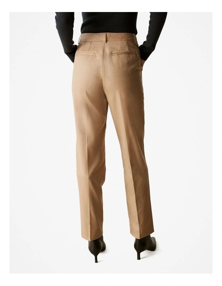 Yarn Dyed Stretch Wool Pleat Front Pant in Camel image 4