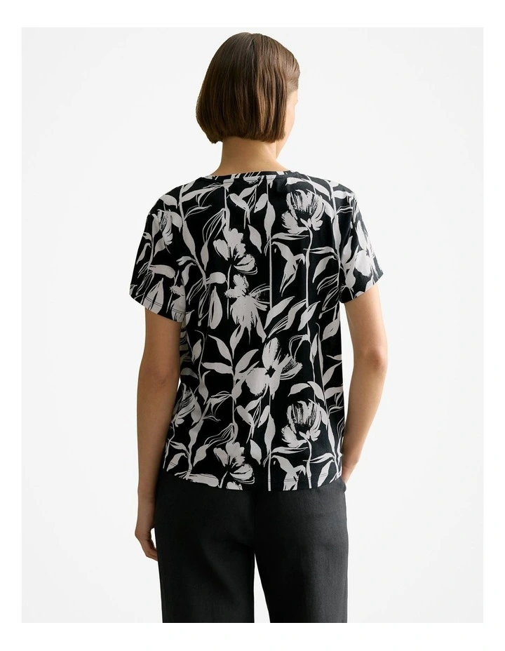 Pima Cotton Floral T-shirt in Black image 4