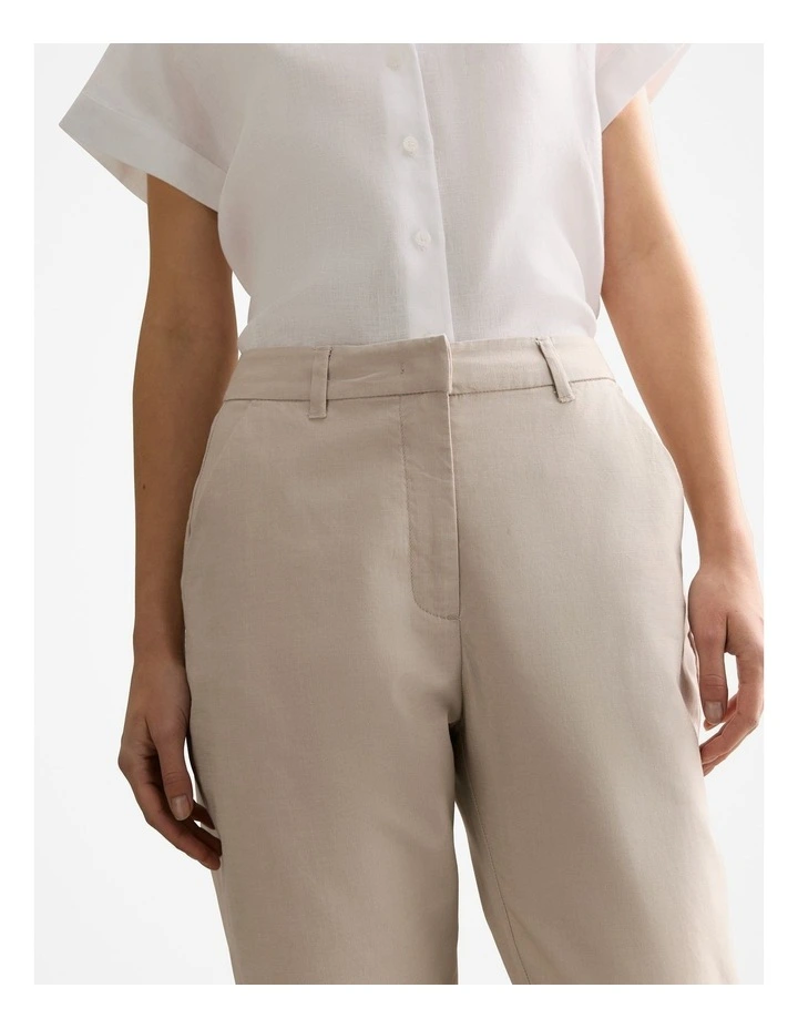 Yarn Dyed Stretch Cotton Twill Capri Pant in Flax image 3
