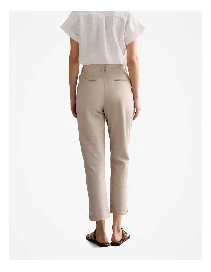Yarn Dyed Stretch Cotton Twill Capri Pant in Flax image 4