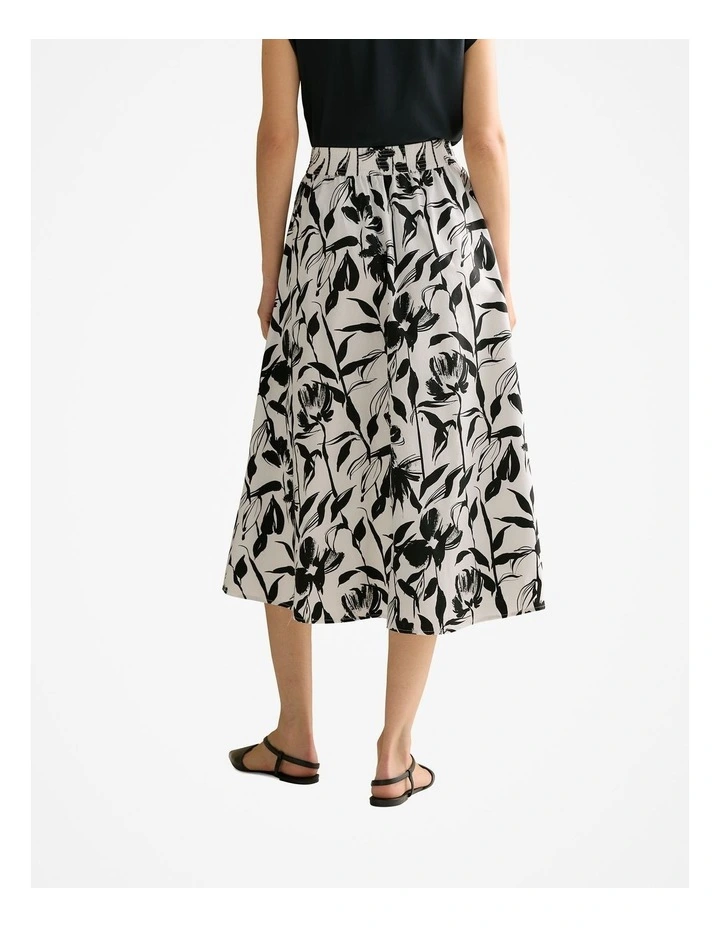Cotton Poplin Floral Pull On Skirt in White image 4