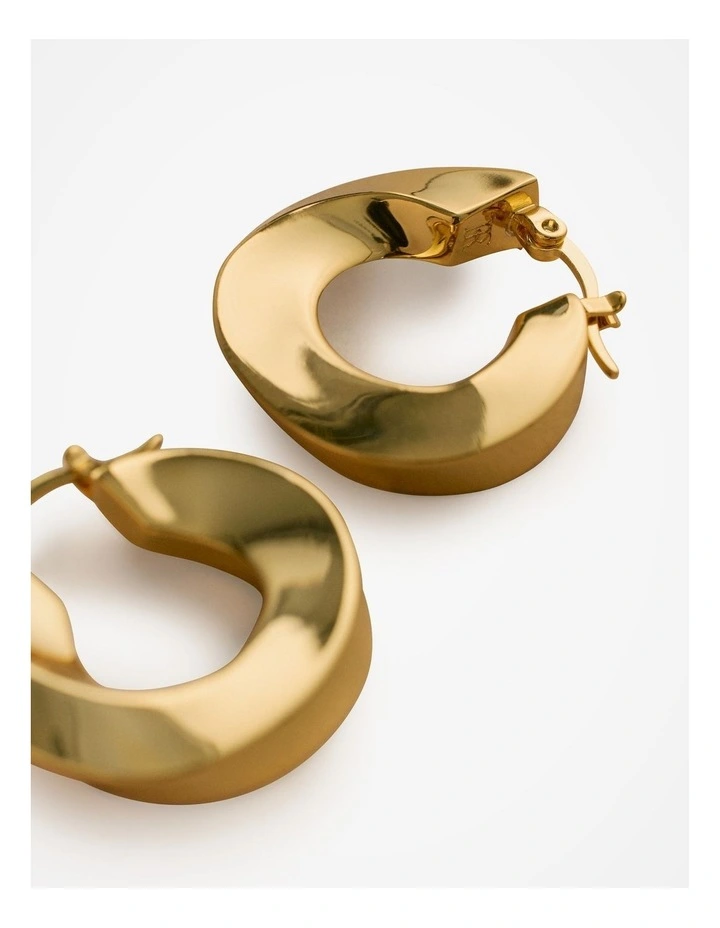 Vera Hoop Earrings in Gold image 3