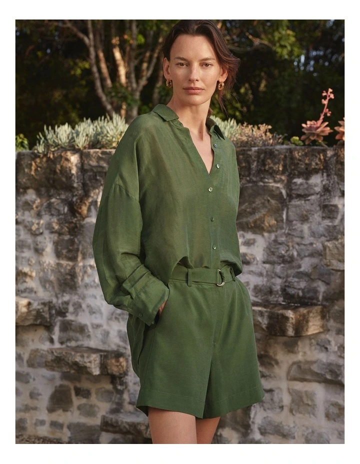 Linen Silk Relaxed Blouson Sleeve Shirt in Ivy image 2