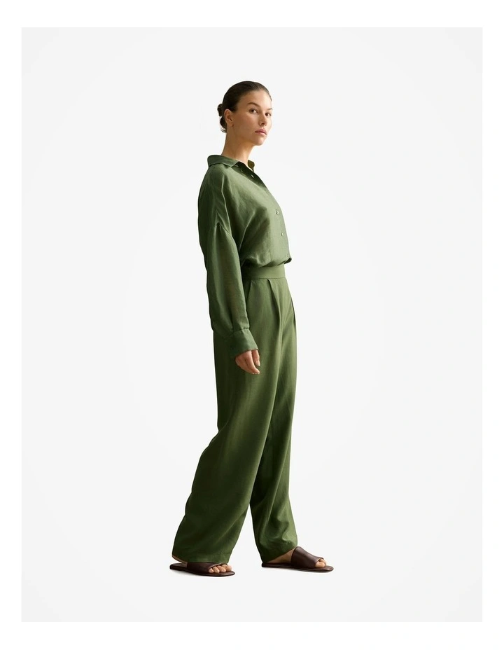 Linen Silk Relaxed Blouson Sleeve Shirt in Ivy image 5