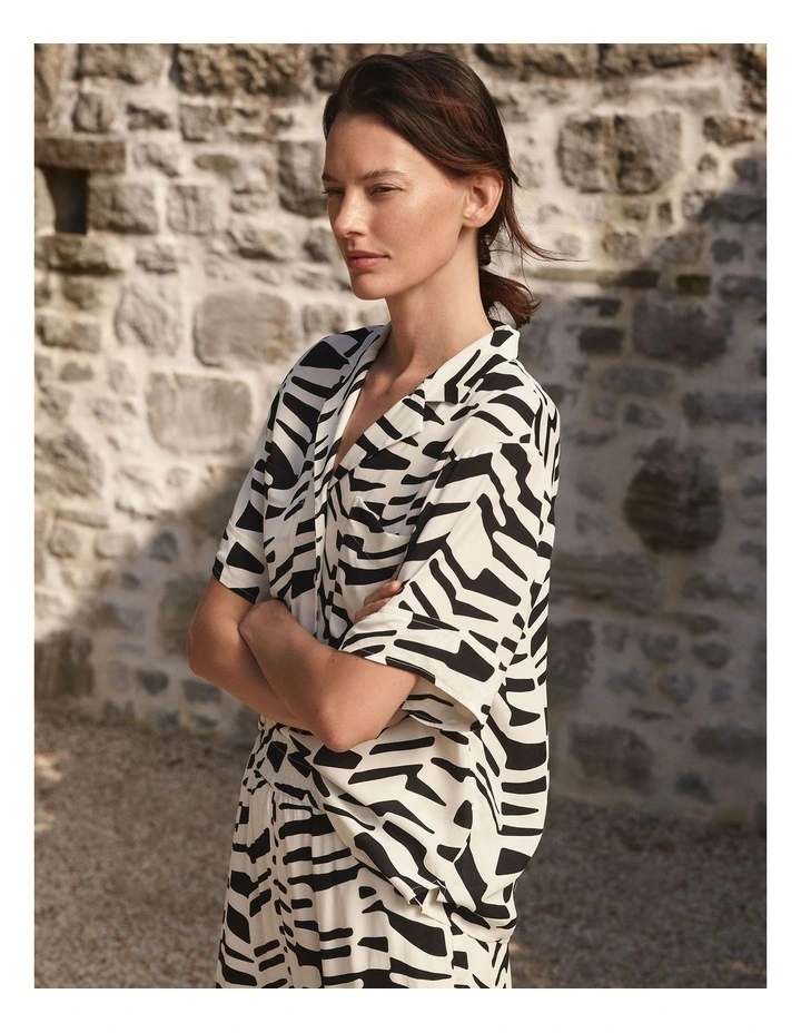 Bold Geo Camp Shirt in Black Multi image 2