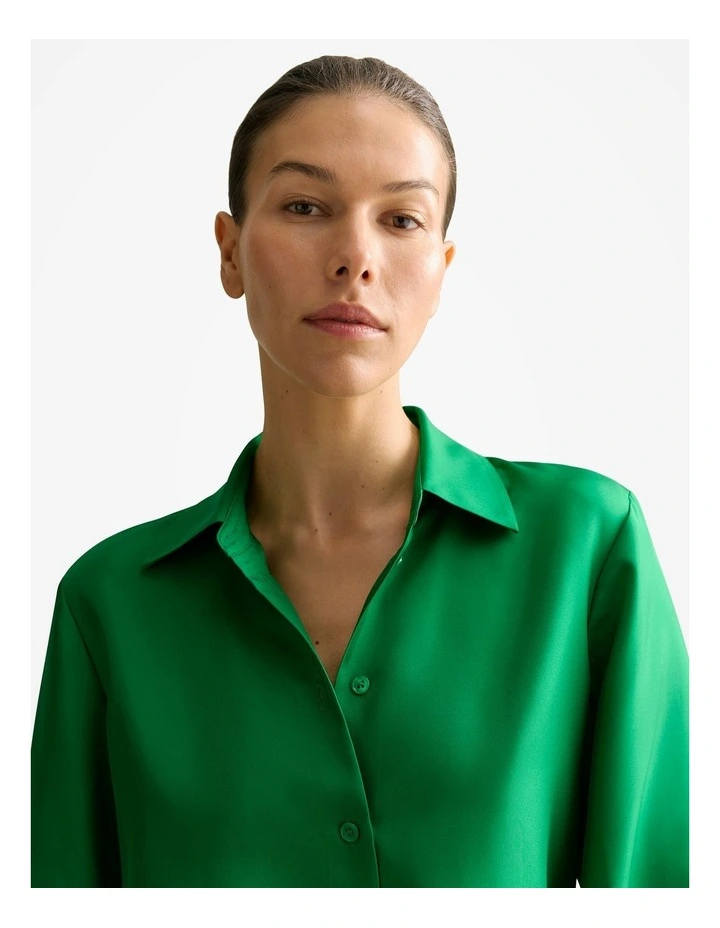 Silk Twill Flared Sleeve Shirt in Billiard Green image 3