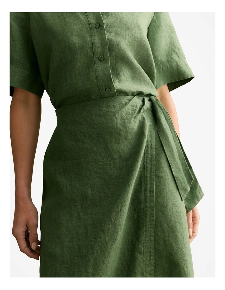 Delave Linen Wrap Detail Skirt in Ivy image 3