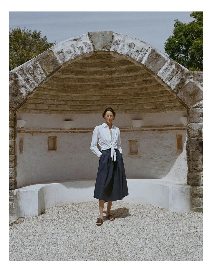 Cotton Poplin Pull On Skirt in Navy image 2