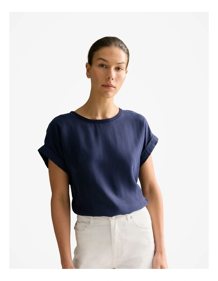 Spliced Cuff Detail T-shirt in Navy image 1