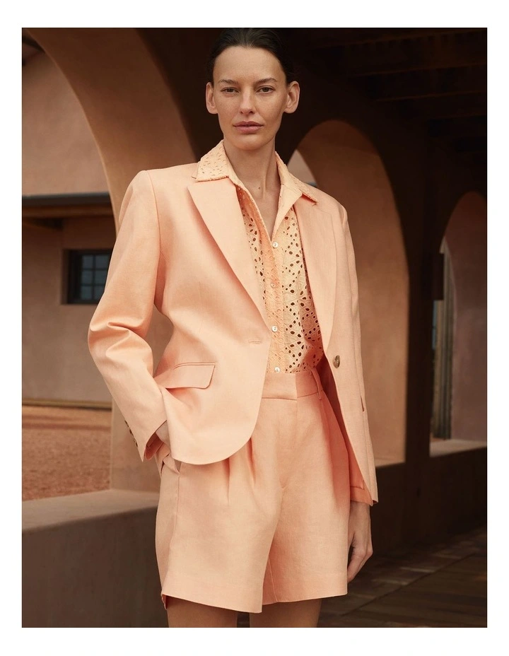 Linen Twill Notch Lapel Blazer in Pale Apricot image 2