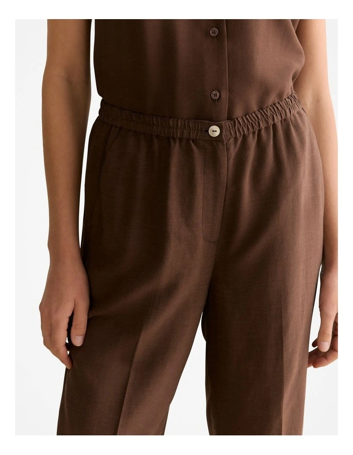 Straight Leg Easy Pant in Chocolate image 5