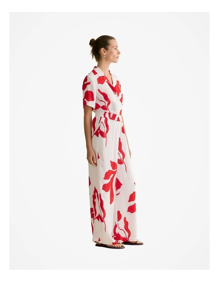 Shadow Palm Draped Pull On Pant in Ivory image 5