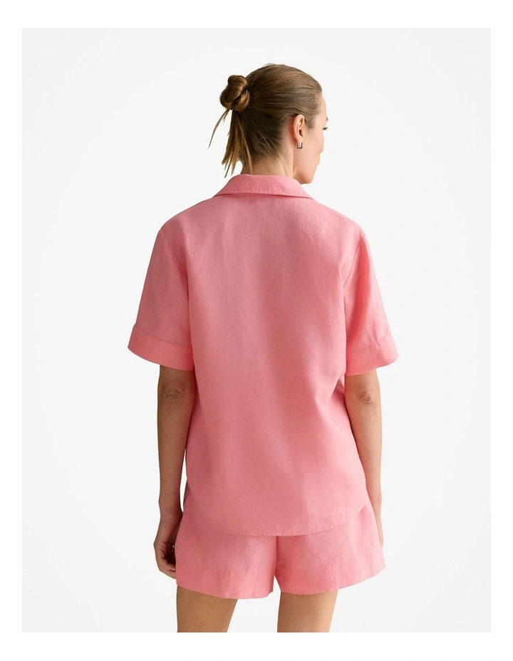 Linen Relaxed Short Sleeve Shirt in Pink Grenadine image 4