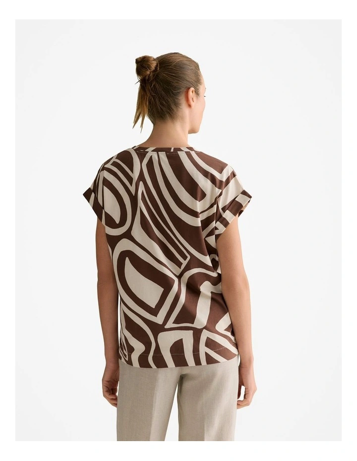 Australian Cotton Geo Cuff Sleeve T-shirt in Chocolate image 4