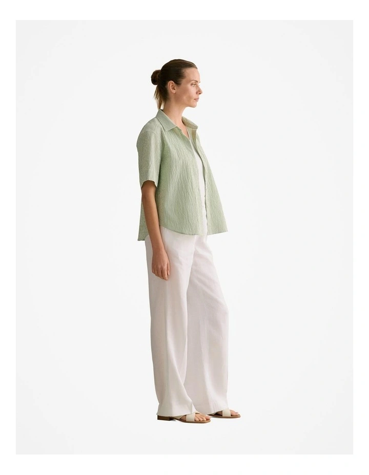 Yarn Dyed Seersucker Stripe Short Sleeve Shirt in Cool Fern image 5