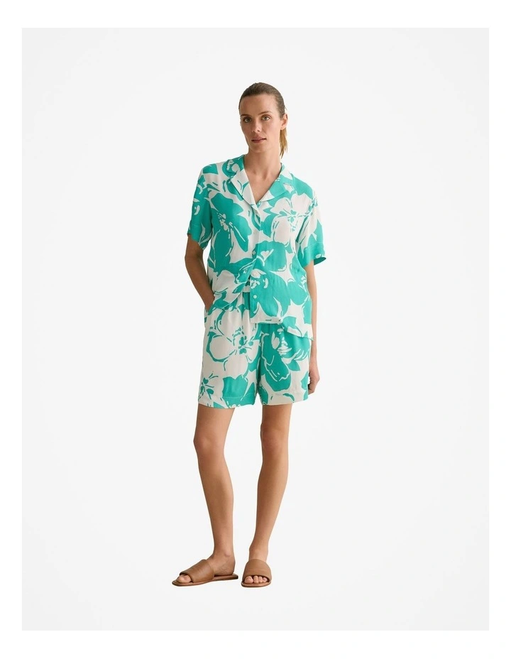 Floral Crepe Short Sleeve Camp Shirt in Jade image 2