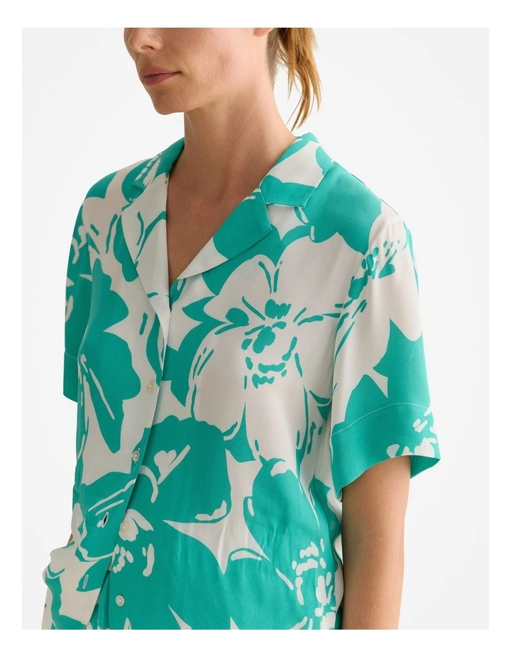 Floral Crepe Short Sleeve Camp Shirt in Jade image 3