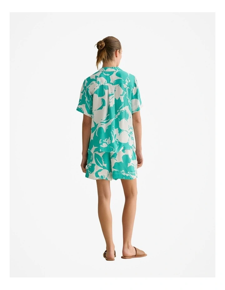 Floral Crepe Short Sleeve Camp Shirt in Jade image 4
