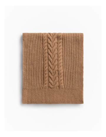 Dark Camel colour