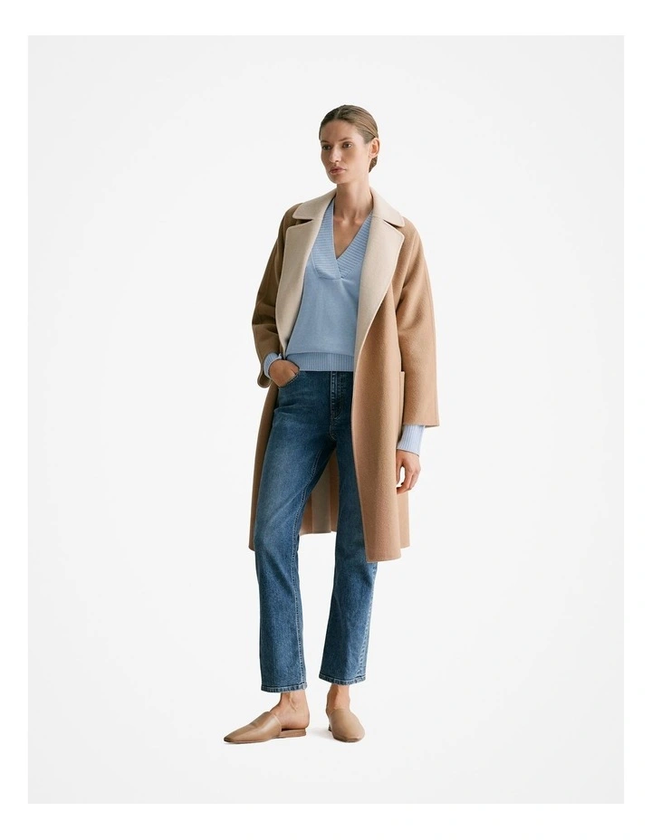 Cotton Cashmere Relaxed V Neck Knit Jumper in Cornflower image 4