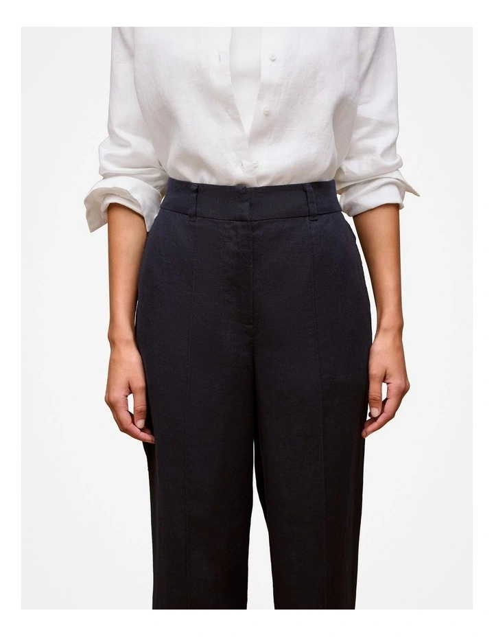 Linen Pintucked Pant in Night Sky image 3