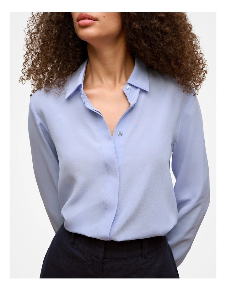 Silk Concealed Placket Shirt in Dove Blue image 3