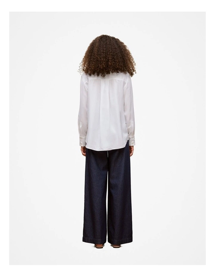 Soft Twill Pocket Detail Shirt in White image 4