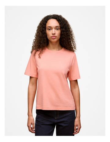 Peach Pink colour