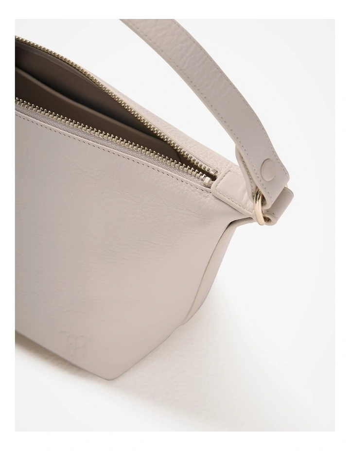 Carnarvon Crossbody Bag in Putty image 4