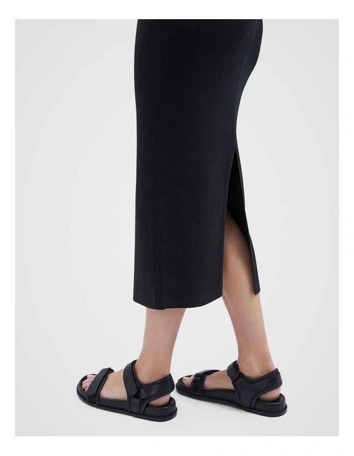 Rib Knitted Skirt in Black image 4