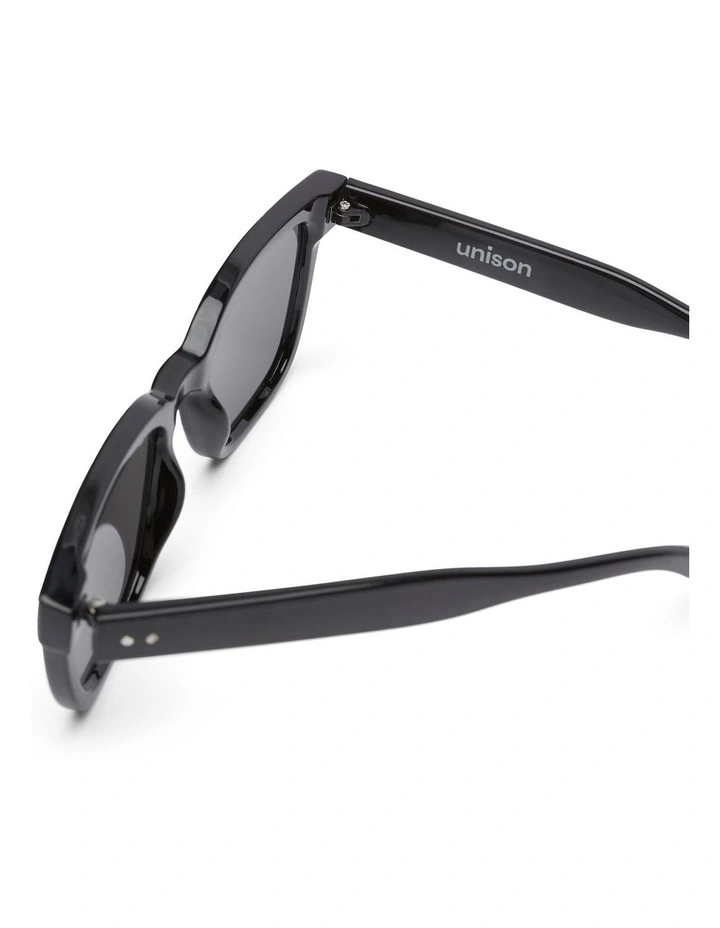 St Germain Classic Sunglasses in Black image 5
