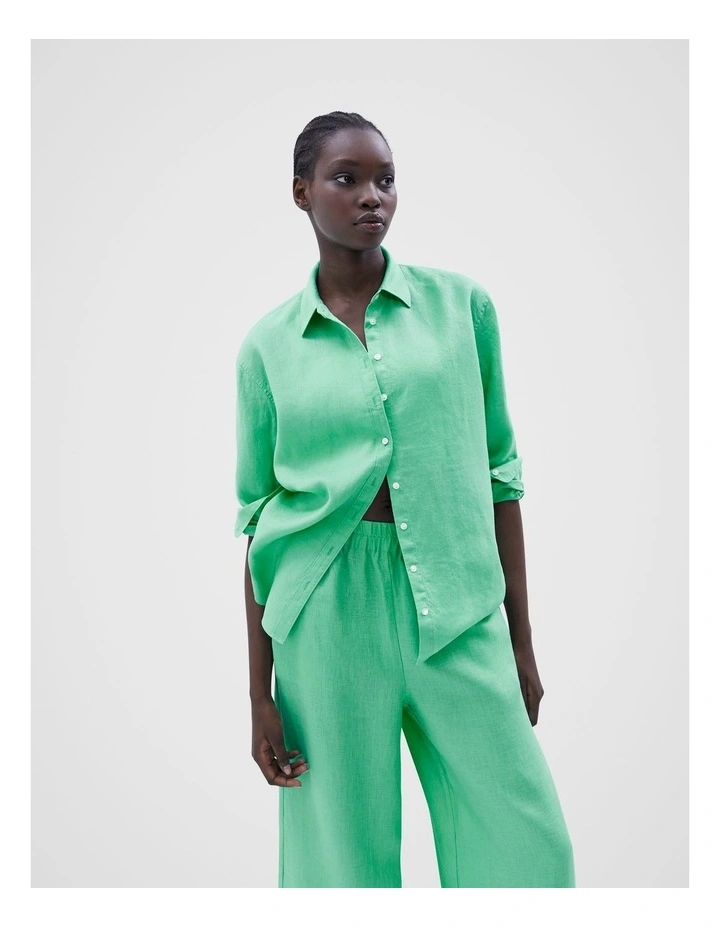 The Classic Linen Shirt in Mint image 1