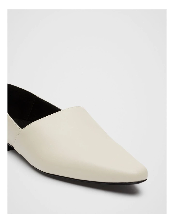 Bexter Leather Flat Loafer in Cream image 3