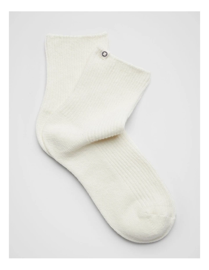Lofty Lounge Socks in Cream image 2