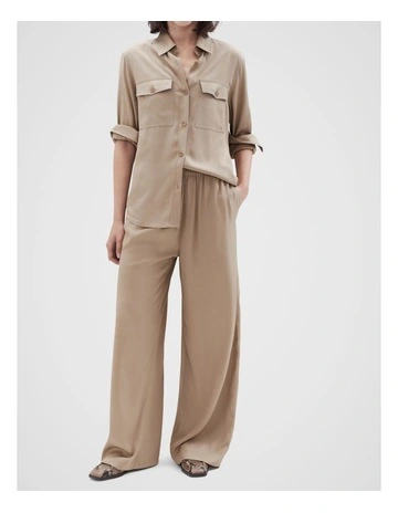 Wide Leg Pull On Pant in Mink