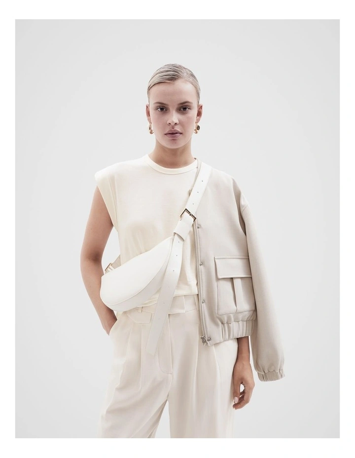 Islington Cross Body Bag in Cream image 2