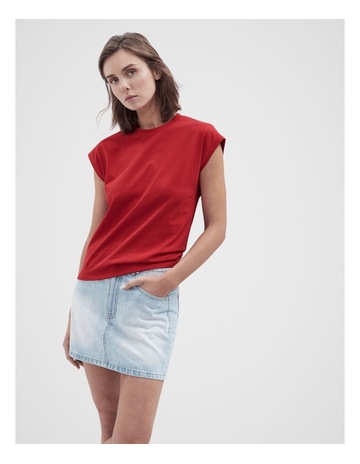 Red colour