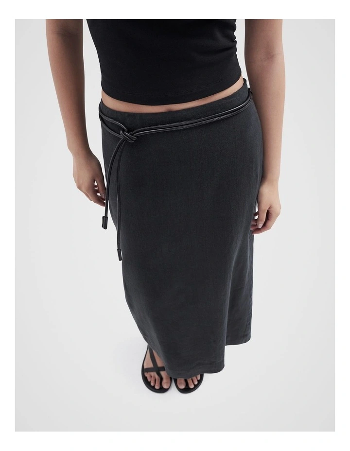 Column Skirt in Black image 3