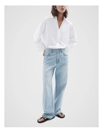 Relaxed Straight Fit Jeans in Blue